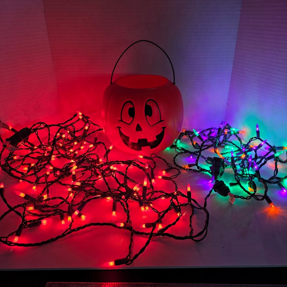 Halloween Jack-O-Lantern Pumpkin Bucket & Orange Multi-Color Light Bundle *